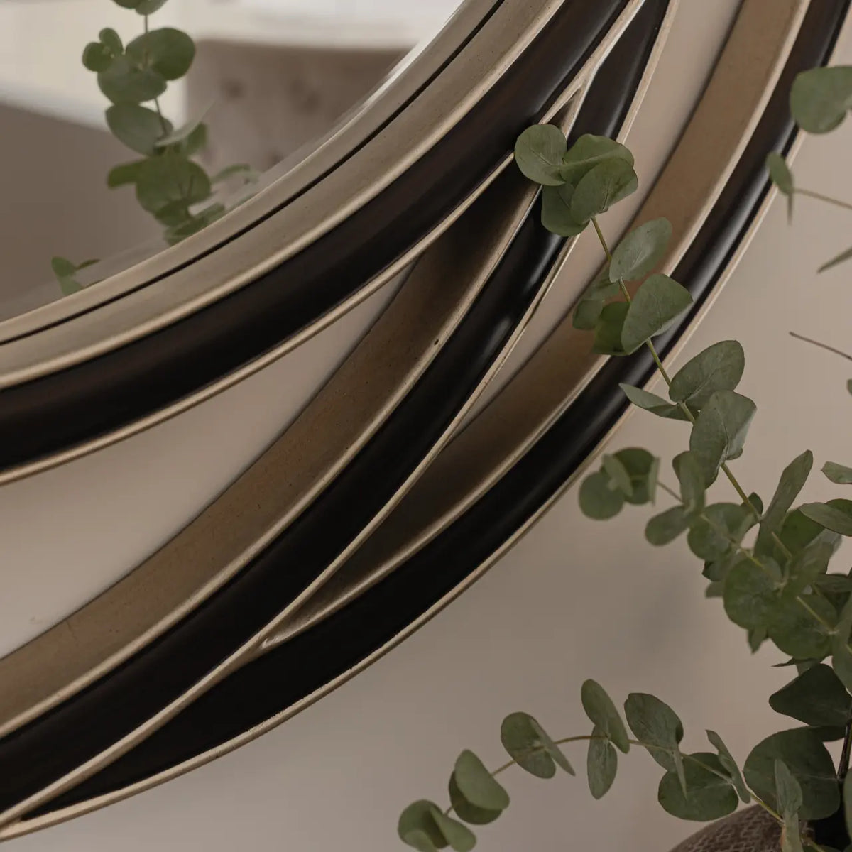 Dove Round Mirror