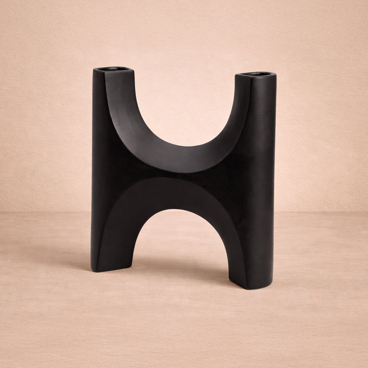 Savier Large Vase - Black Ceramic