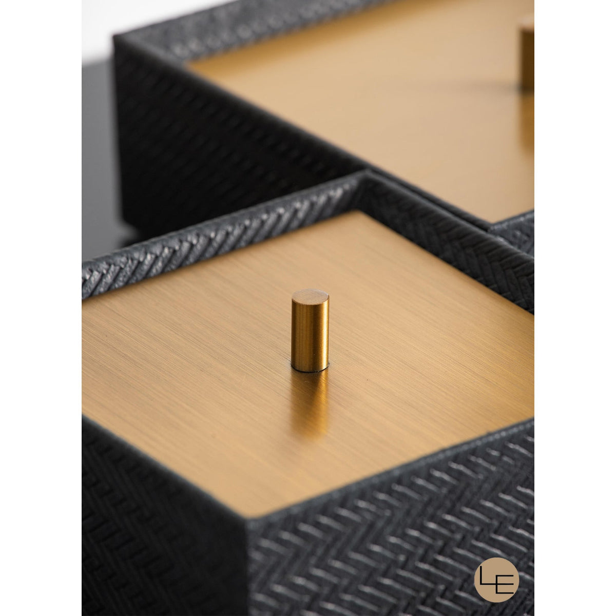 Desmalter Small Box - Black/Gold
