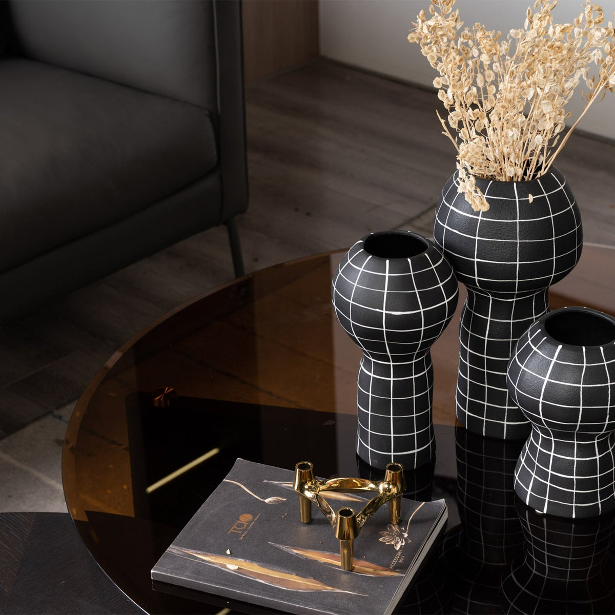 Lynton Large Vase - Black and White Ceramic
