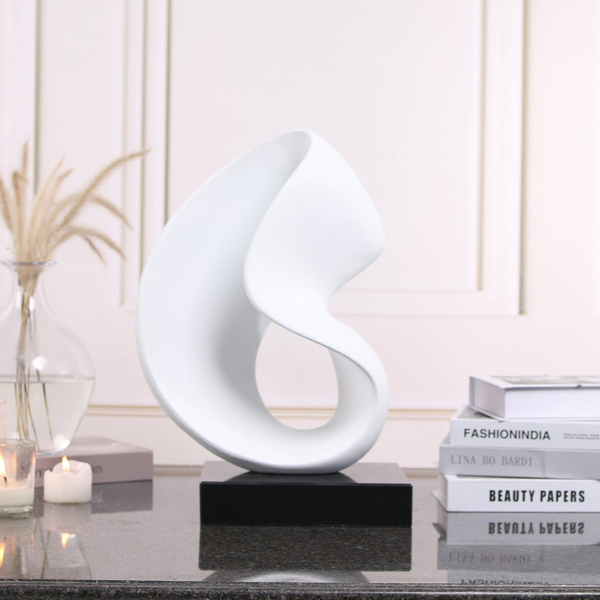 Lorenzo Abstract Sculpture - Black and White