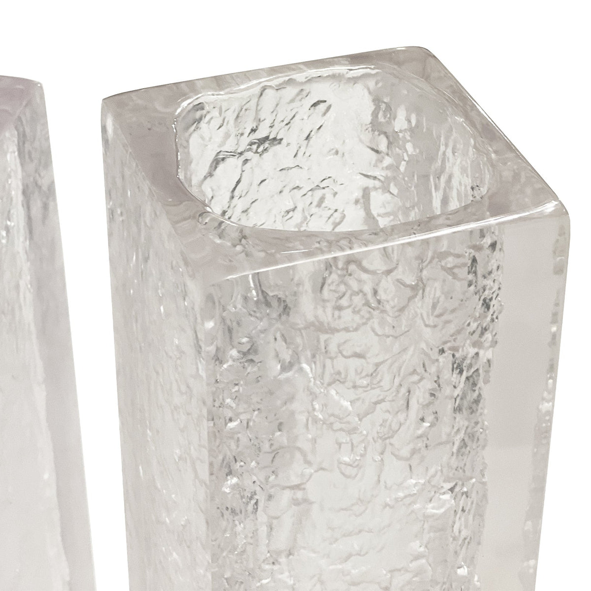 Moore Large Vase - Clear Resin