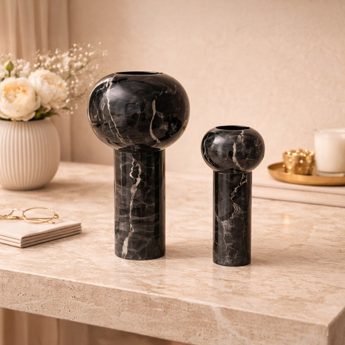 Isadora Large Vase - Black Marble